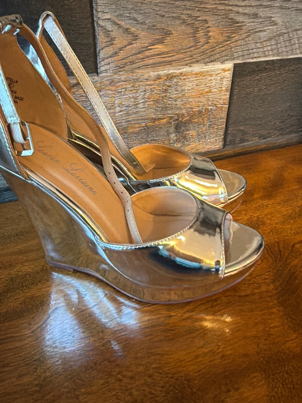 Lauren Lorraine Silver Metallic Peep-Toe Wedge Sandals Size 6